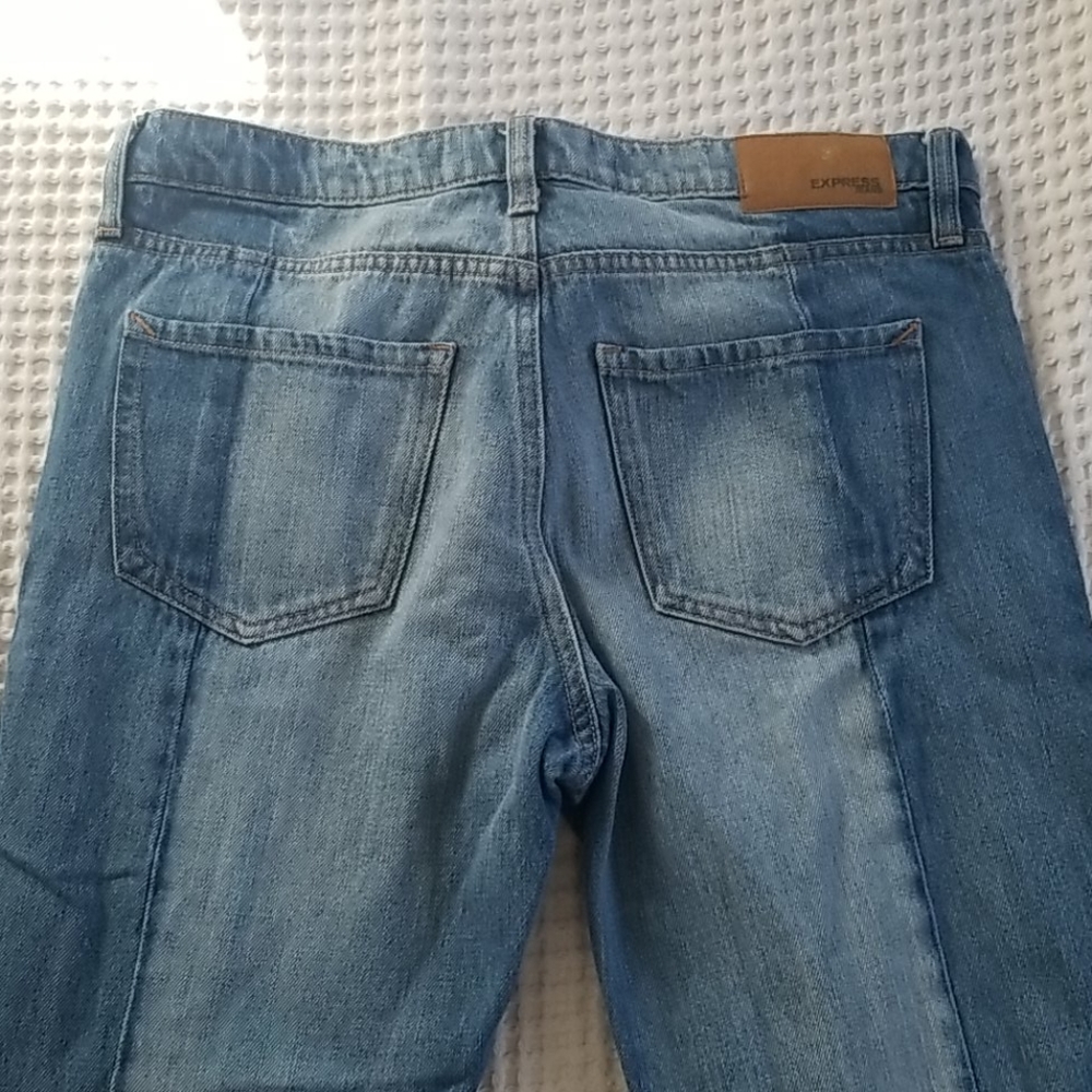 Express boyfriend cropped frayed two tone jeans